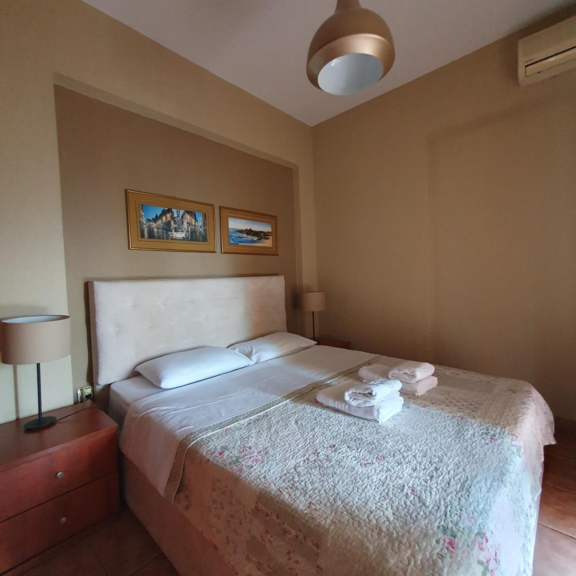 Agrili Apartments & Rooms Elia Nikitis Room photo